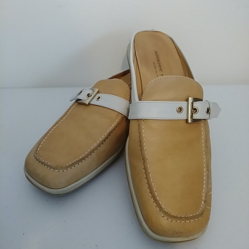 Adrienne Vittadini Leather Slides Womens 7.5 M